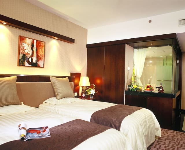 Deluxe King Room