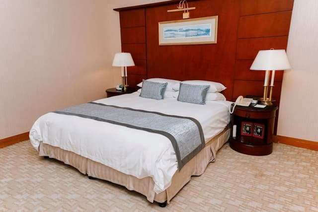 Executive Room