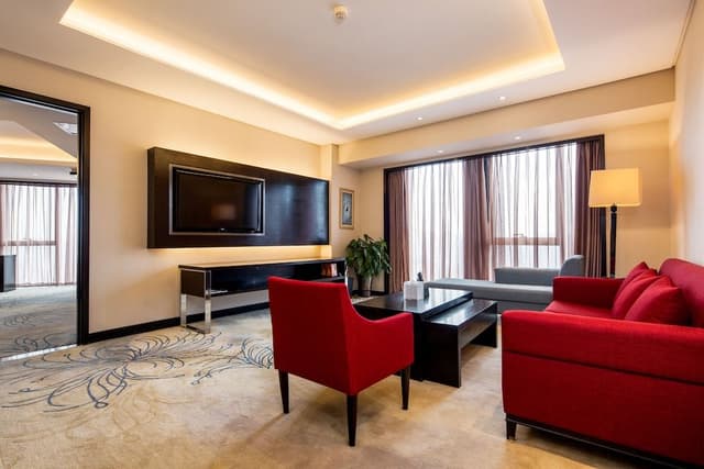 Deluxe Suite, 1 King Bed