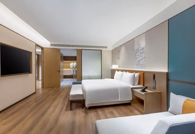 Executive Suite, 1 King Bed, Non Smoking