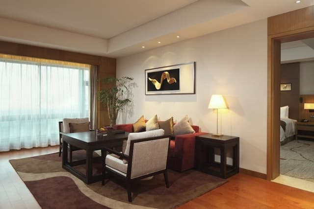 King Deluxe Executive Suite