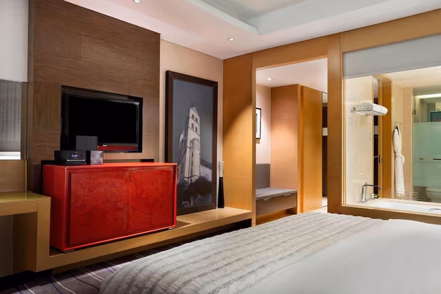 Deluxe Room, 1 King Bed