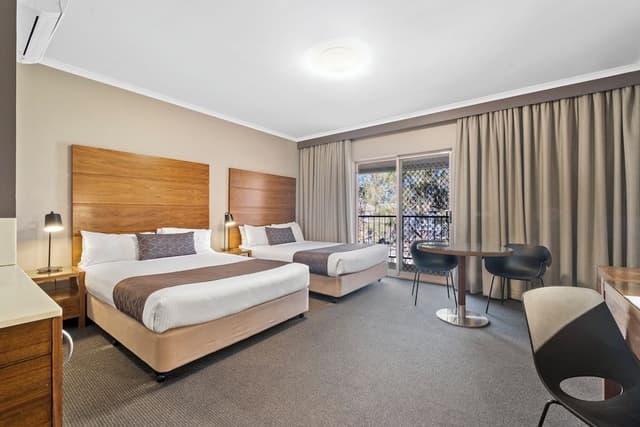 Standard Room, 2 Queen Beds