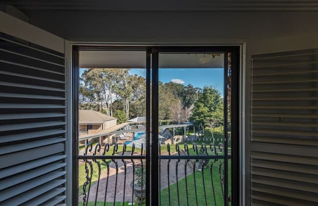 Family Suite, 2 Bedrooms, Garden View, Free Wi-Fi & Parking