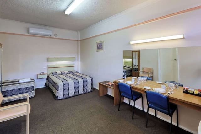 Standard Room, Multiple Beds, Non Smoking