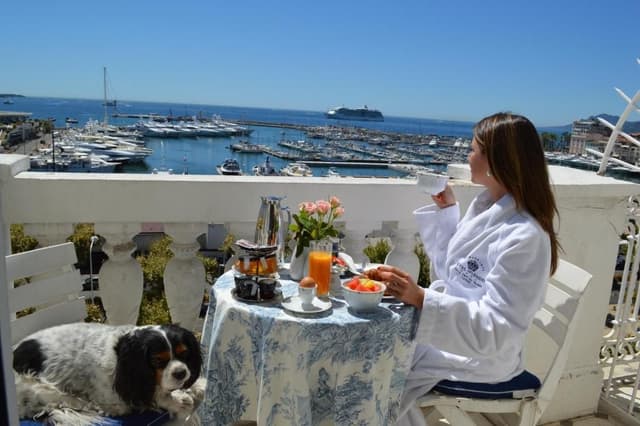 Suite with sea view (CHAMBRES-COMMUNICANTES)
