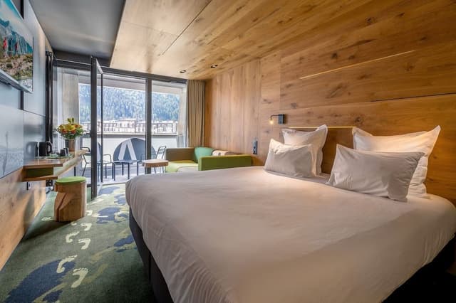 Superior Room with Sofa bed and Balcony, Mont-Blanc Range View