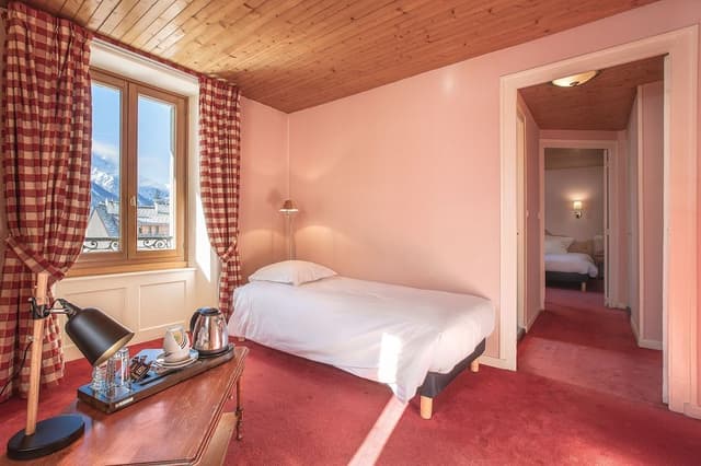 Room (Mont Blanc up to 3 adults)