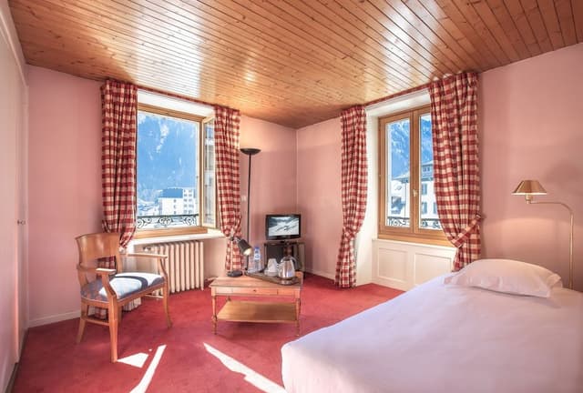 Room (Mont Blanc up to 3 adults)