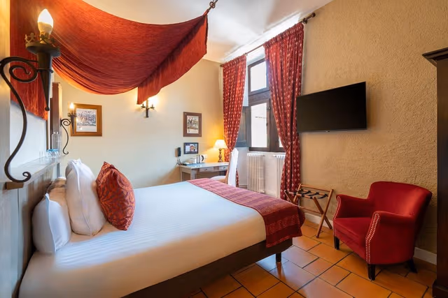 Standard Room, 1 King Bed, Non Smoking