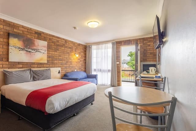 Room, 2 Bedrooms (Unit)
