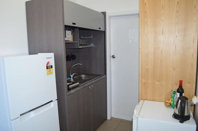 Standard Apartment, Multiple Beds, Non Smoking, Kitchenette (Walk-in Shower)