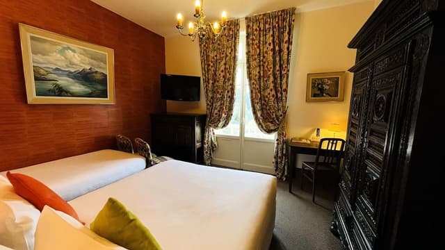 Classic Triple Room, Sea View