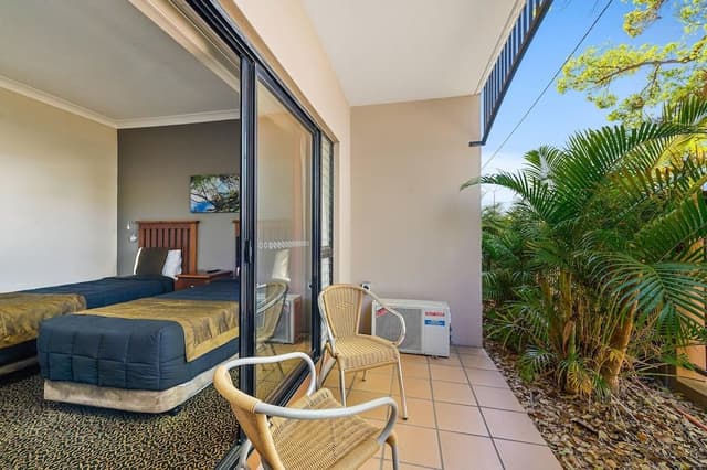 Suite, Multiple Beds, Non Smoking