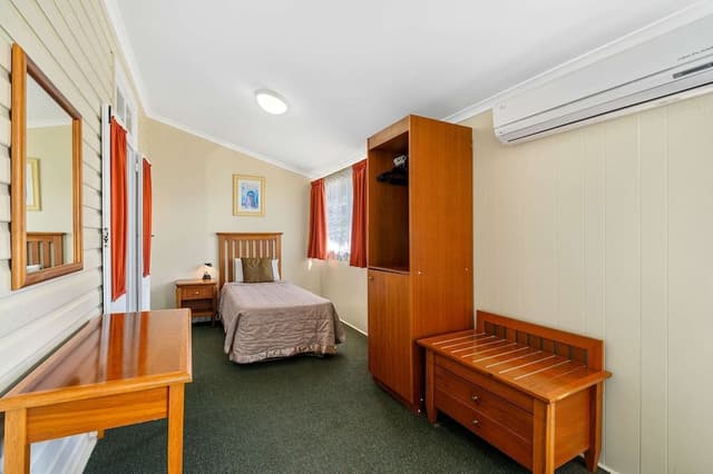 Standard Room, Multiple Beds, Non Smoking