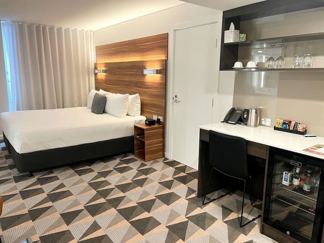 Deluxe Room, Accessible