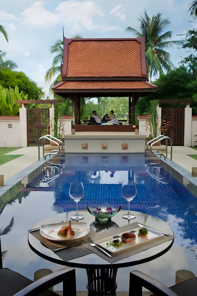 Signature Pool Villa