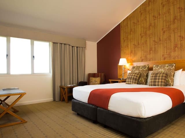 Superior Room, 1 King Bed