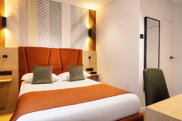 Double Room Atelier Eiffel