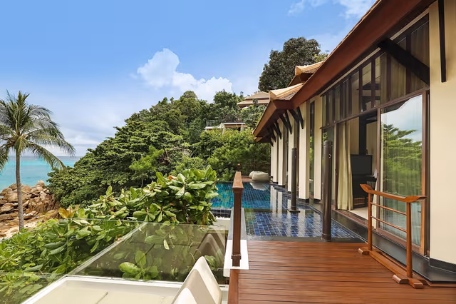 Partial Ocean View Pool Villa