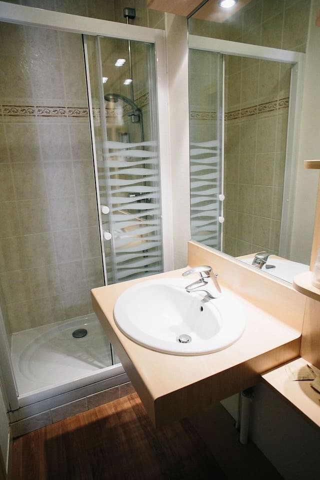 Superior Quadruple Room (Shower)