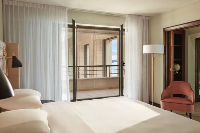 Suite, Sea View (Prestige)