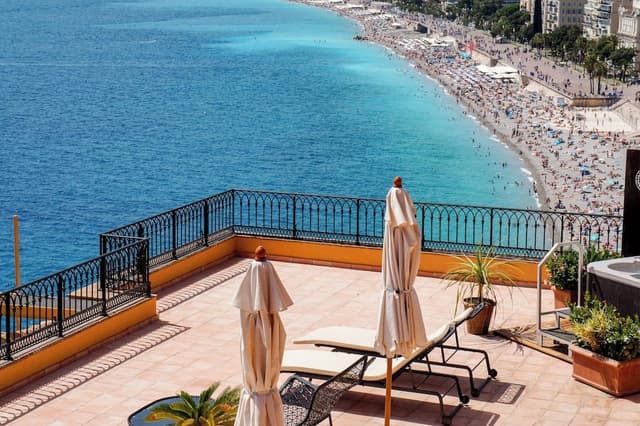 Suite sea view