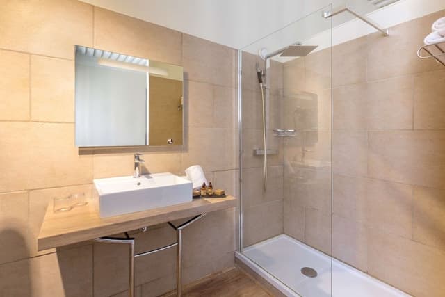 Junior Suite, 1 Queen Bed, Non Smoking