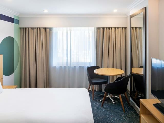 Superior Room, 1 King Bed