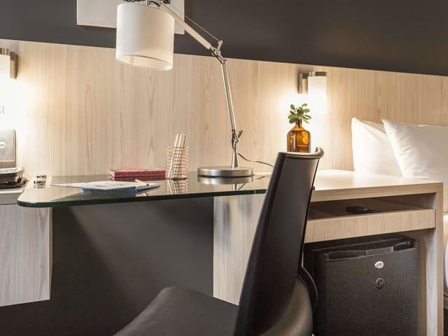 Superior Room, 1 King Bed