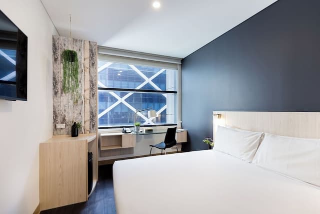 Superior Room, 1 King Bed