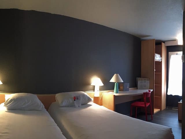 Standard Room, 2 Twin Beds