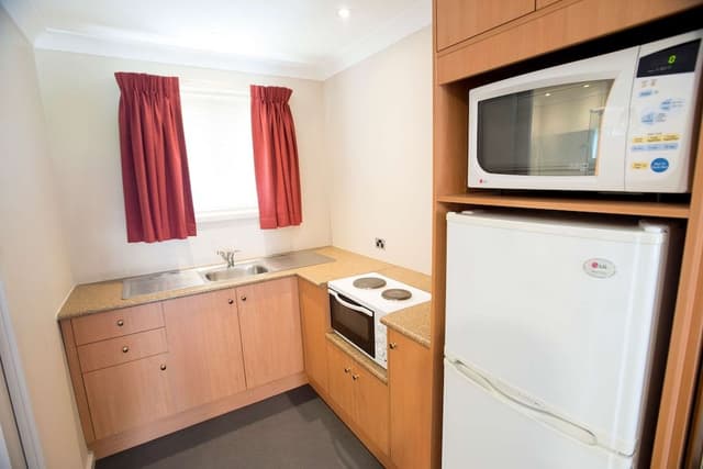 Executive Suite, Multiple Beds, Non Smoking, Kitchenette (with Sofabed)