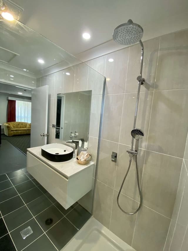 Executive Suite, Multiple Beds, Non Smoking, Kitchen (Full Kitchen)