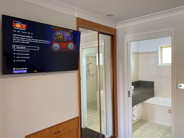 Executive Suite, Multiple Beds, Non Smoking, Microwave