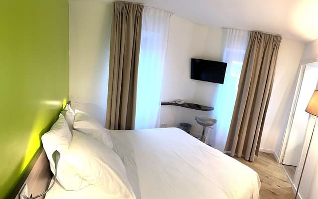 Double Room Single Use