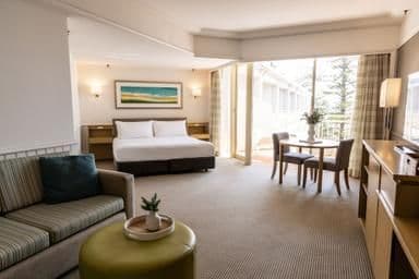 1 KING JUNIOR SUITE OCEAN VIEW