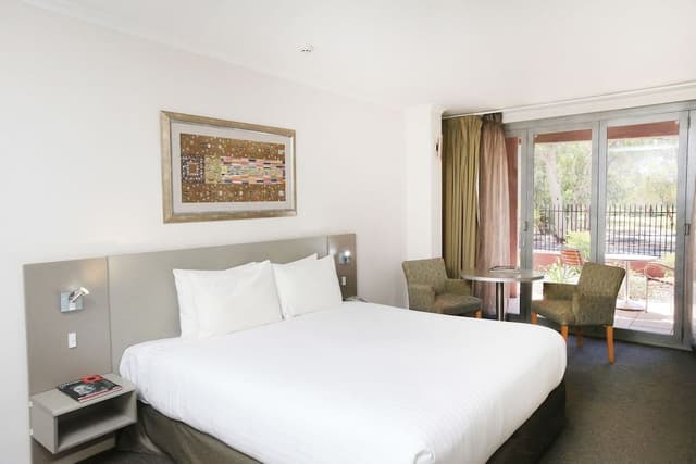 Executive Room, 1 King Bed, Balcony