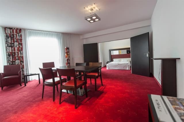 Business Suite, 1 Double Bed with Sofa bed