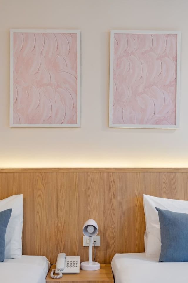 Deluxe Room, Pool Access