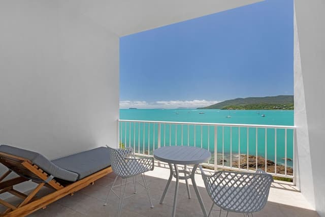 Ocean Deluxe Room
