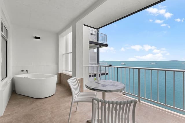 Coral Sea Suite