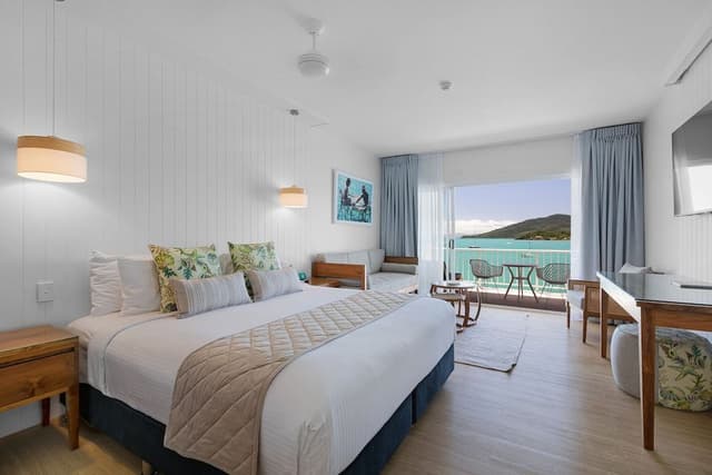 Ocean Deluxe Room
