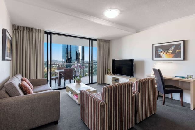 Apartment, 2 Bedrooms, River View (No Housekeeping)