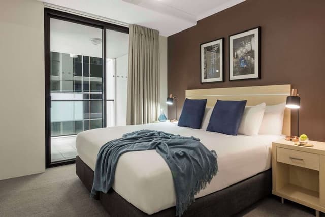 Apartment, 2 Bedrooms (No Housekeeping)