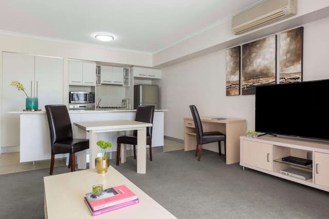Apartment, 1 Bedroom (No Housekeeping)