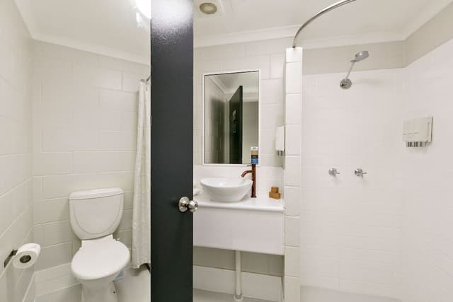 Double or Twin Room (Connecting Rooms)
