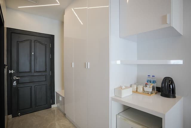 Deluxe Double Room with Garden Access
