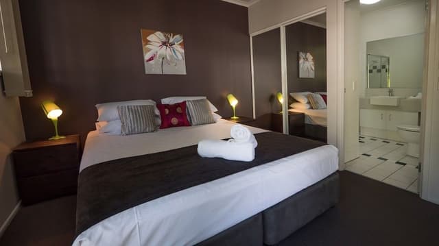 2 Bedroom Superior Apartment