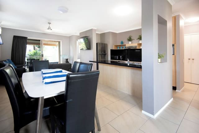 2 Bedroom Superior Apartment